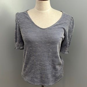 Who Wear What When Where Short Sleeve V Neck Blouse